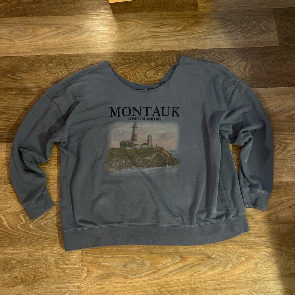 Hollister Gray Montauk Graphic Sweatshirt